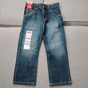 New! Boys' Wrangler Straight Jeans, Boy's Size 5 Regular 100% Cotton Jeans